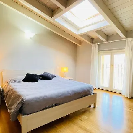 Casa Giulia 波尔佩纳泽德尔加尔达